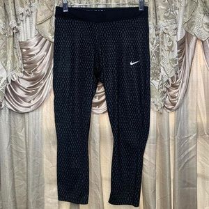 Nike low rise Dri-FIT leggings, black with grey dots